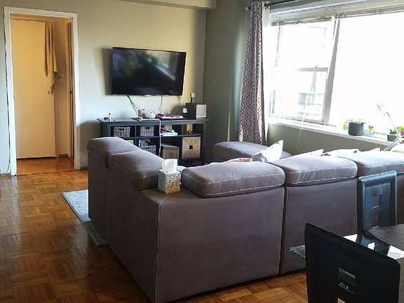 2nd image of 2 Fordham Hill Oval APT 5H