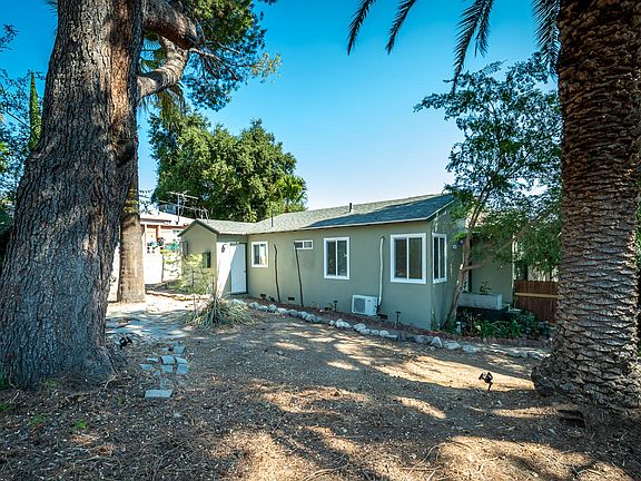 2nd image of 10152 Haines Canyon Ave