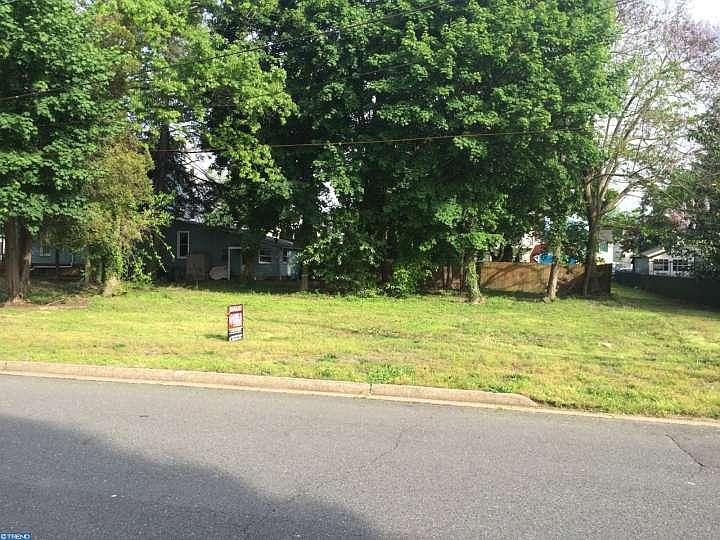 1st image of 22 Bank St
