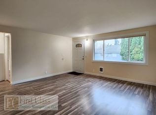 142 NW Bailey Ave APT 1, Hillsboro, OR