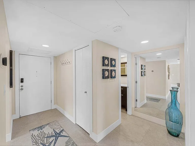 1111 S Ocean Blvd #414 — Photo 38