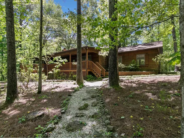 3426 Queenstown Rd, Trussville, AL 35173