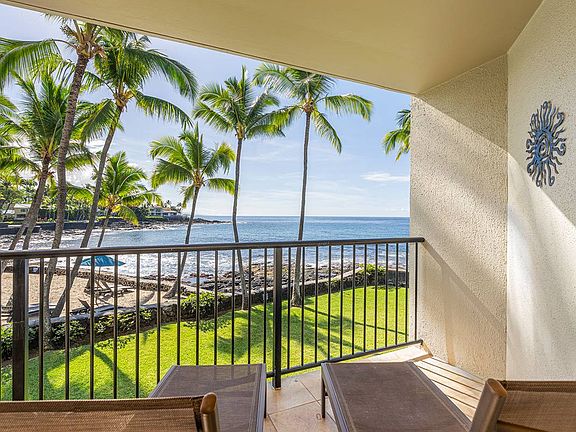 5th image of 75-6106 Alii Dr #123