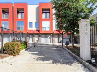 310 Jensen Dr #4, Houston, TX 77003