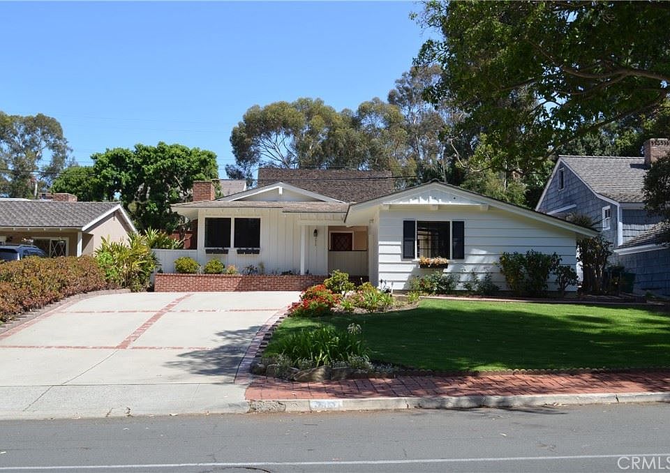 1st image of 3013 Palos Verdes Dr N