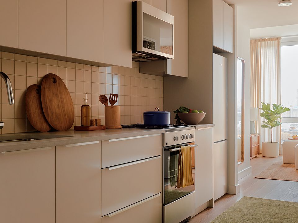 1st image of 2035 5th Ave #17D