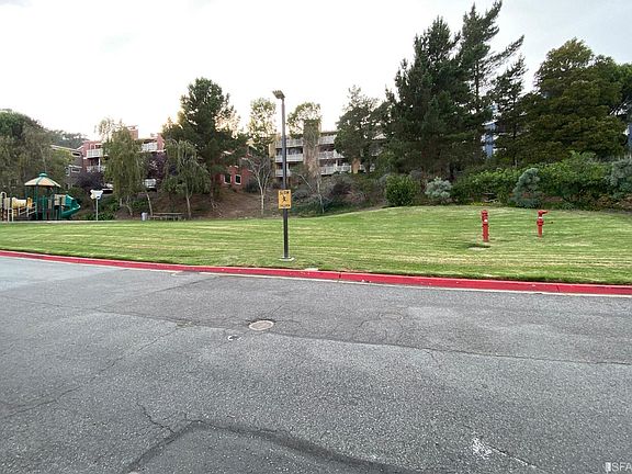2nd image of 1504 Birchwood Ct