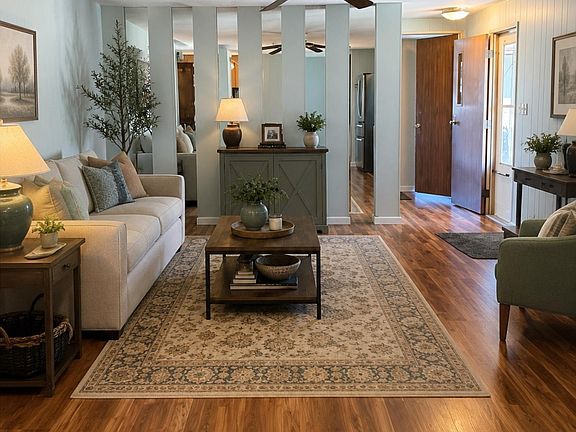 5th image of 403 Deep Canyon Cir