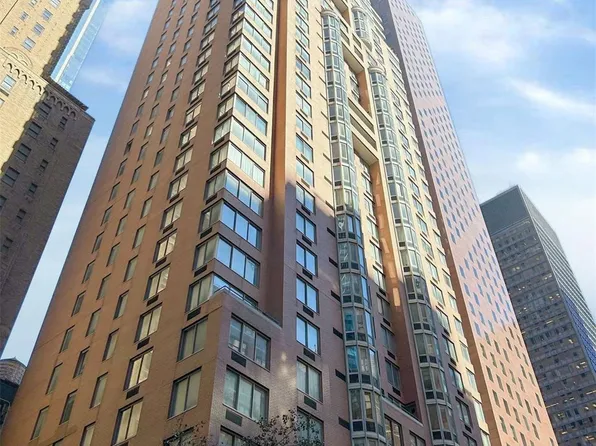 145 E 48th Street #20D, New York (Manhattan), NY 10017