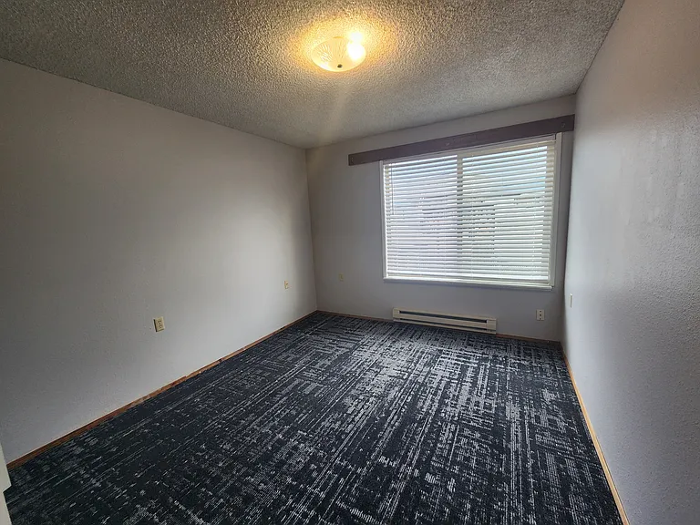 200 E 2nd St #220 — Photo 9