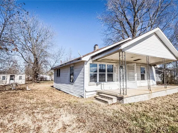 2315 Fair St, Poplar Bluff, MO 63901