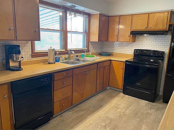 5th image of 1515 27th St