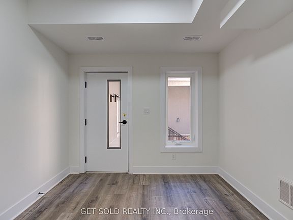 3rd image of 6701 Thorold Stone Rd #11