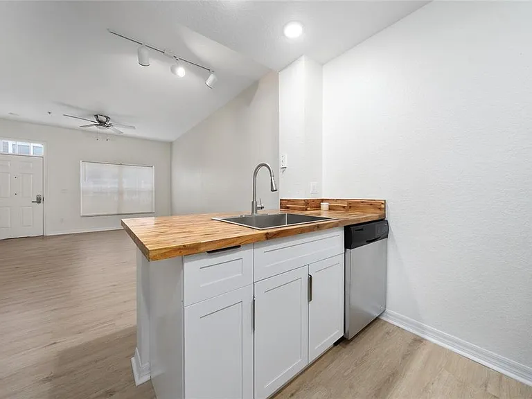 2611 Gala Rd N #106 — Photo 10