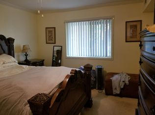 1930 Tall Oaks Dr APT 2A, Aurora, IL 60505