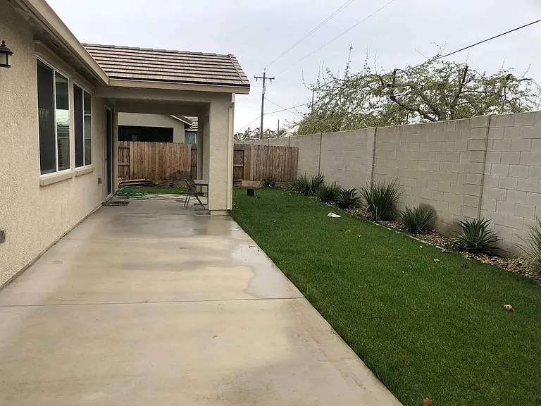 405 Carly Anne Dr — Photo 9
