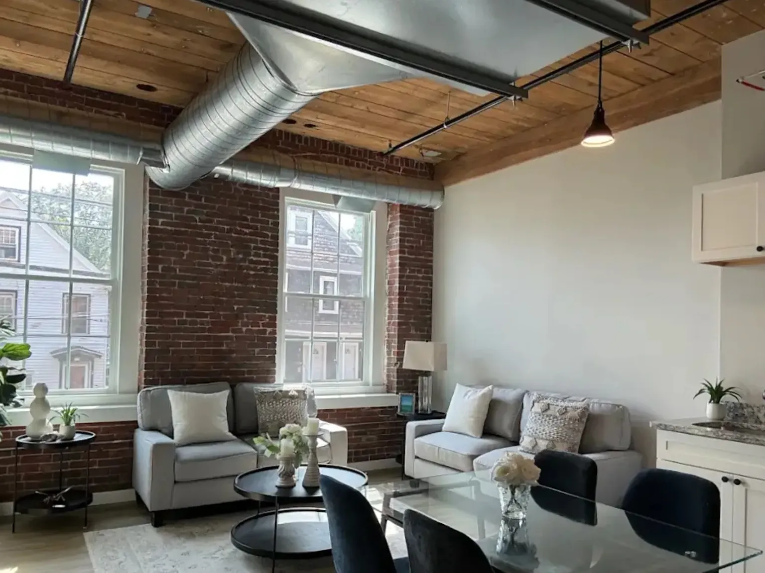 Hanger Mill Lofts — Photo 2