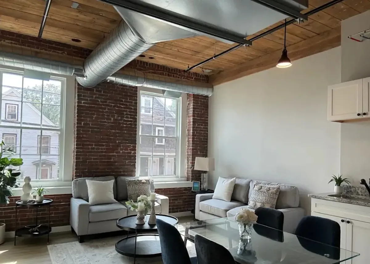 Building Photo - Hanger Mill Lofts