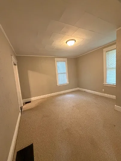119 W Front St #2 — Photo 3