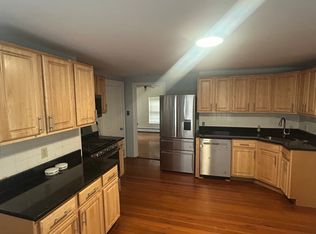 17 Sycamore Ter #4F, Somerville, MA 02145