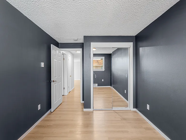 511 Avenue D #D — Photo 18
