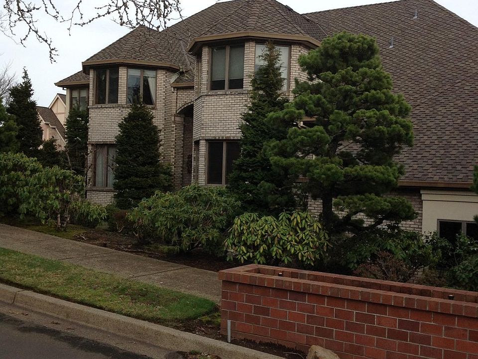 East end, garage side