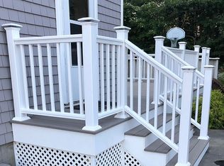 210 Dwelly Rd, Somerset, MA 02726