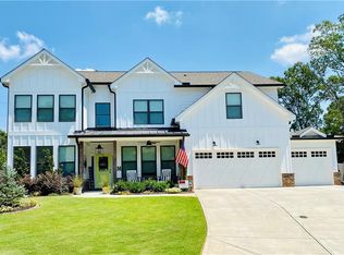 6027 Park Bay Ct, Flowery Branch, GA 30542