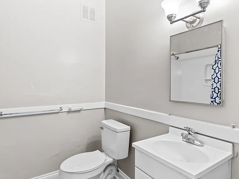 219 S Birchwood Ave #3 — Photo 8