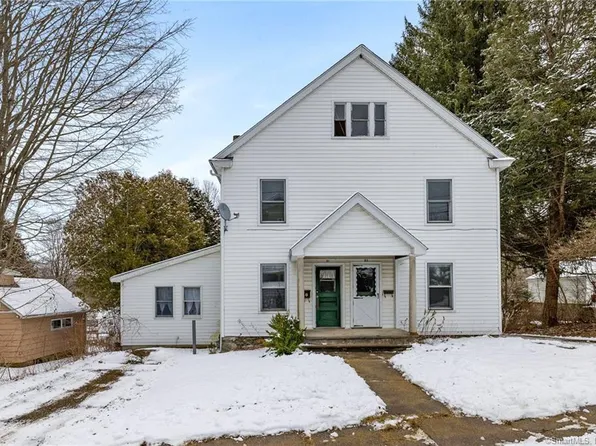 81 Birdsall Street, Winchester, CT 06098