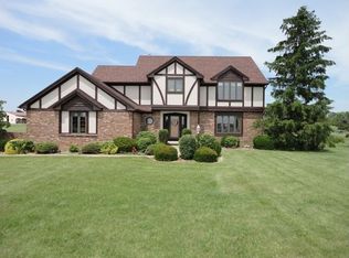 9966 Sylvania Ave, Sylvania, OH 43560