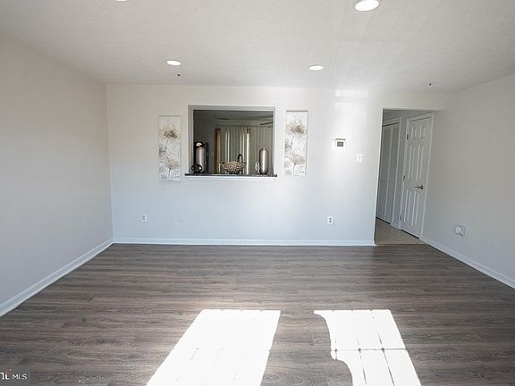 5th image of 11406 Abbottswood Ct #543