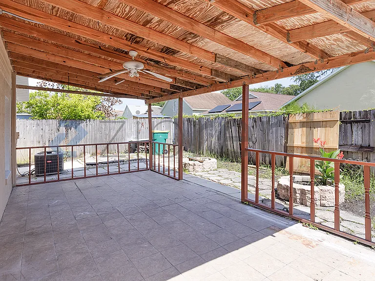 5425 Wood Crossing St — Photo 16