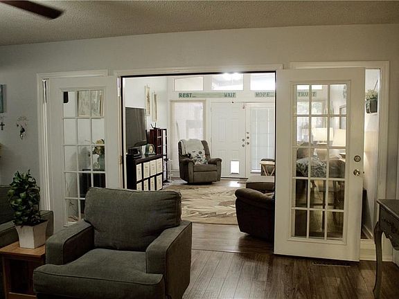 4th image of 55 Ponderosa Cir