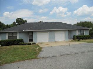 206 White Oak Dr NE, Gravette, AR 72736
