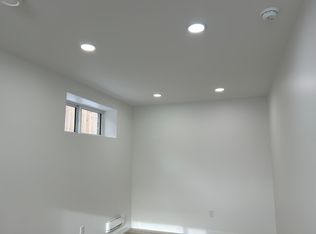 1273 Manitoba Ave #A, Winnipeg, MB R2X0K8