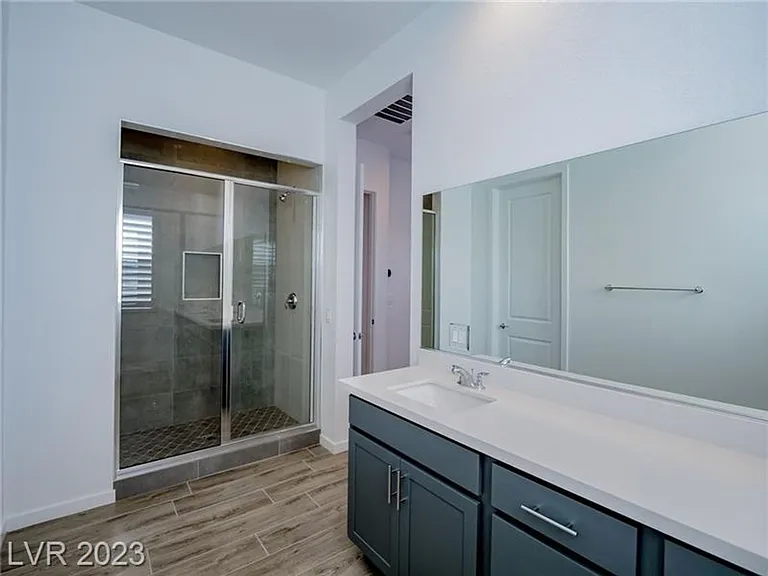 105 Brixton Ave — Photo 20