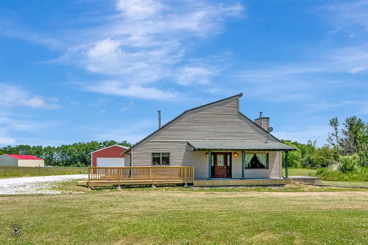 30507 S Klemme Rd photo 1