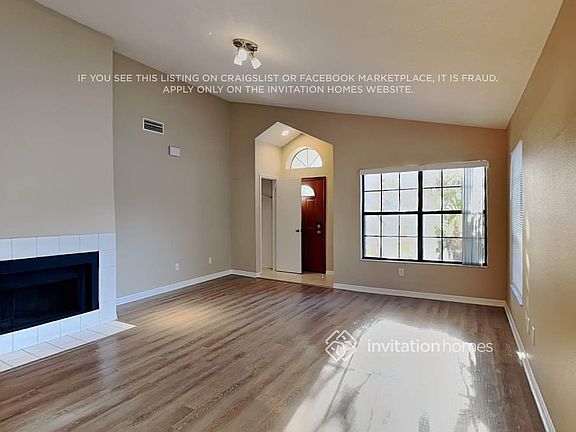 4th image of 1453 Hyde Park Dr