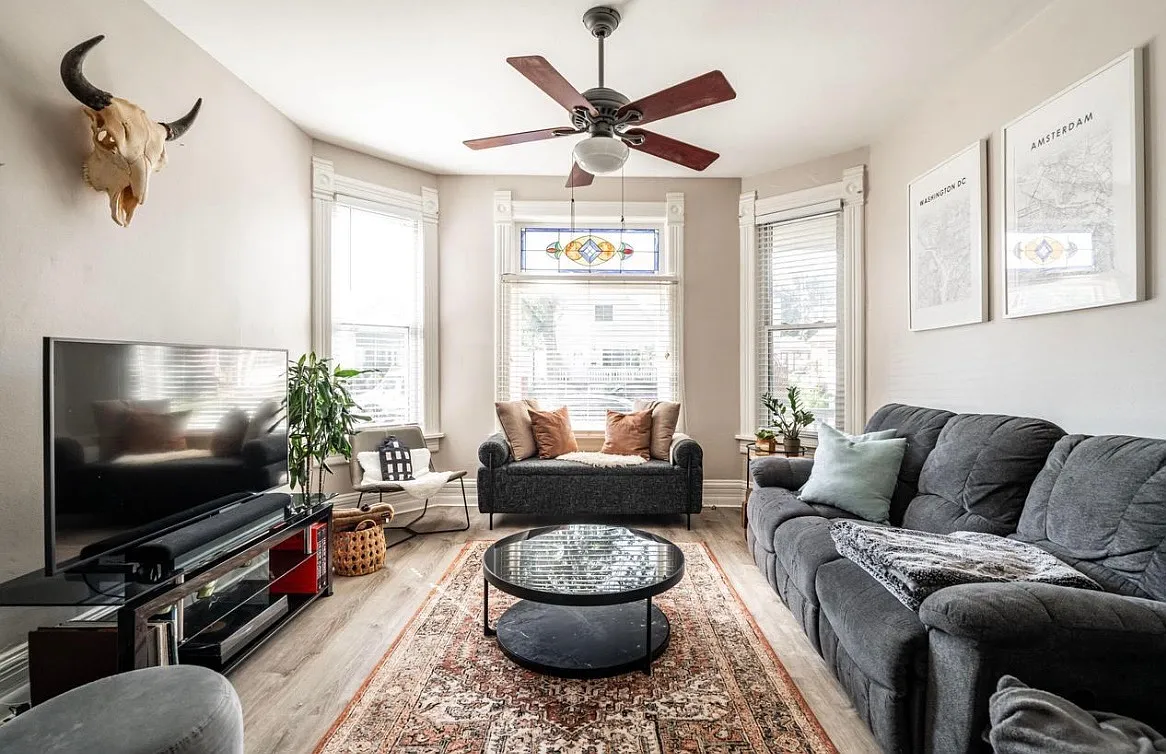 2 bed, 1066 sqft, $1,750 — Photo 1