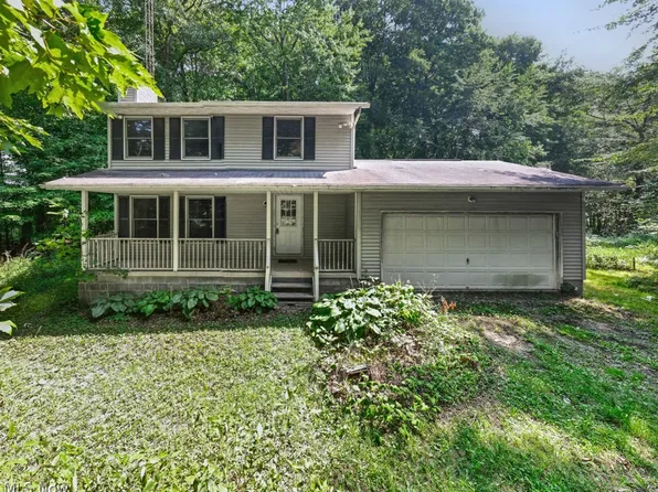 10175 N Johnson Rd, North Benton, OH 44449