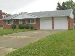 249 Roselawn Dr, Xenia, OH 45385