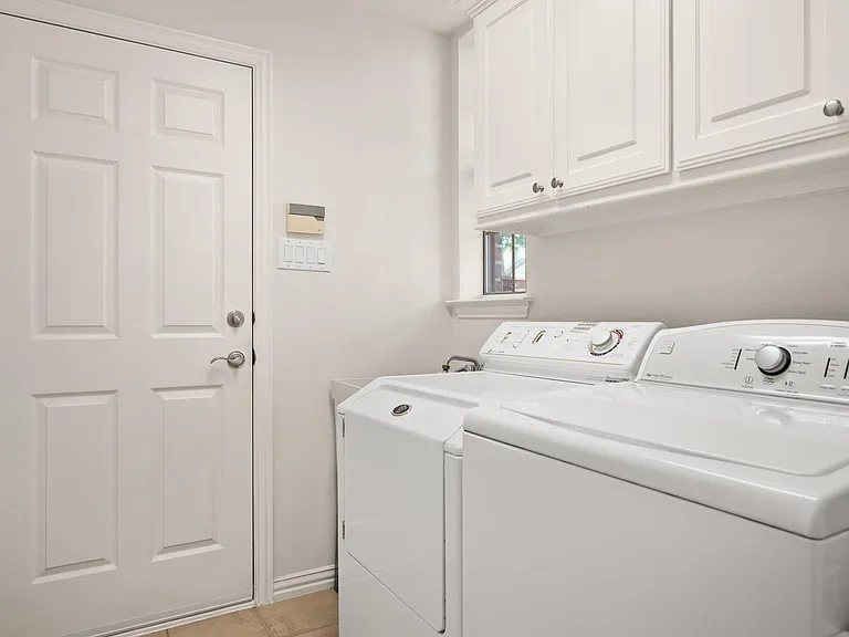 4209 Sexton Ln — Photo 21