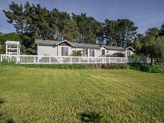 2nd image of 14140 Campagna Way