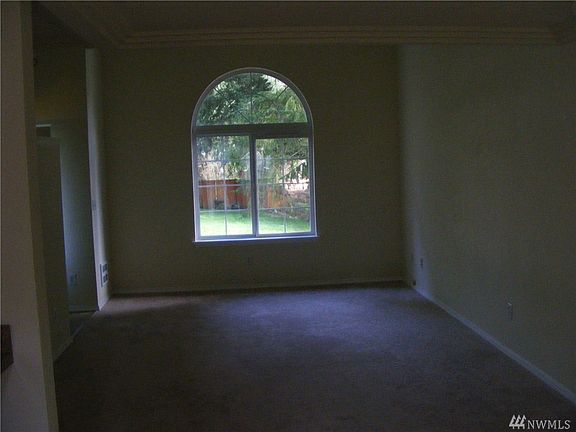 3rd image of 22729 Rockwood Ln SE