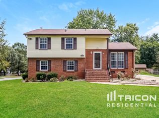 12014 Swanee Ln, Charlotte, NC 28273