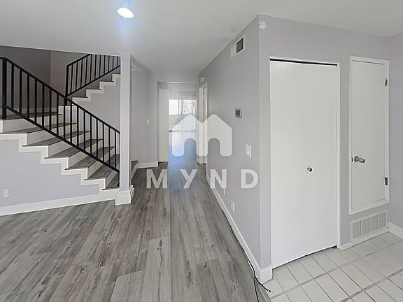 4th image of 3145 Loma Verde Dr APT 15