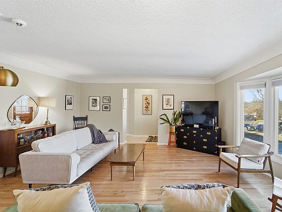 5th image of 6312 Franklin Ave