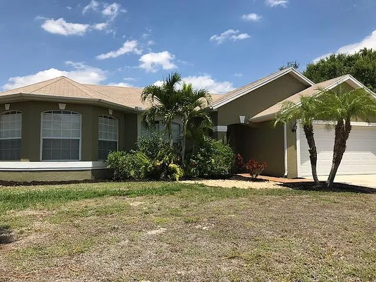 1225 SW Fountain Ave — Photo 20