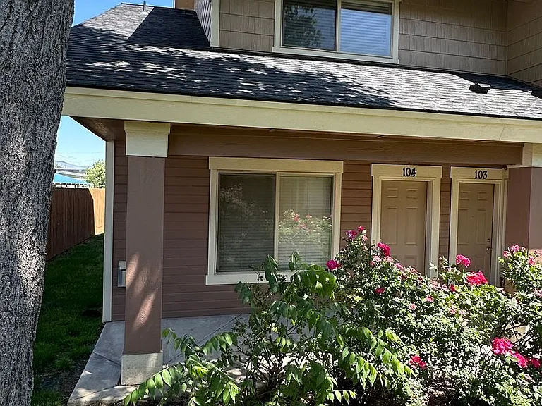 9926 W Rosecroft Ct — Photo 1